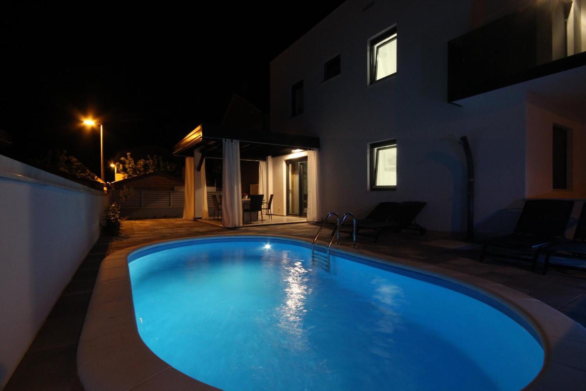 Villa Essenza Vita In Vodice Only 650 Meters From The Beach Exterior photo
